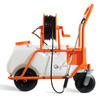 Pulverizador de césped a batería VEVOR con ruedas presión ajustable de 0 a 90 PSI tanque de 15 galones con 8 boquillas y 2 varillas batería de 12 V 12 Ah