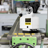 Alimentador de fresadora con eje X VEVOR par de 150 in-lb velocidad de rotación ajustable de 0 a 200 RPM de 120 V para fresadoras tipo rodilla Bridgeport con un diámetro de eje de 5/8"