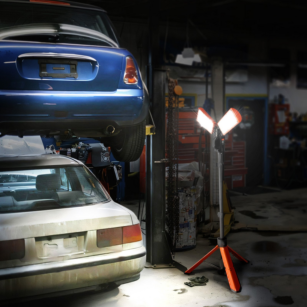 Luz de trabajo LED VEVOR LED de 2500 lm ajustable de 27,6" a 70"