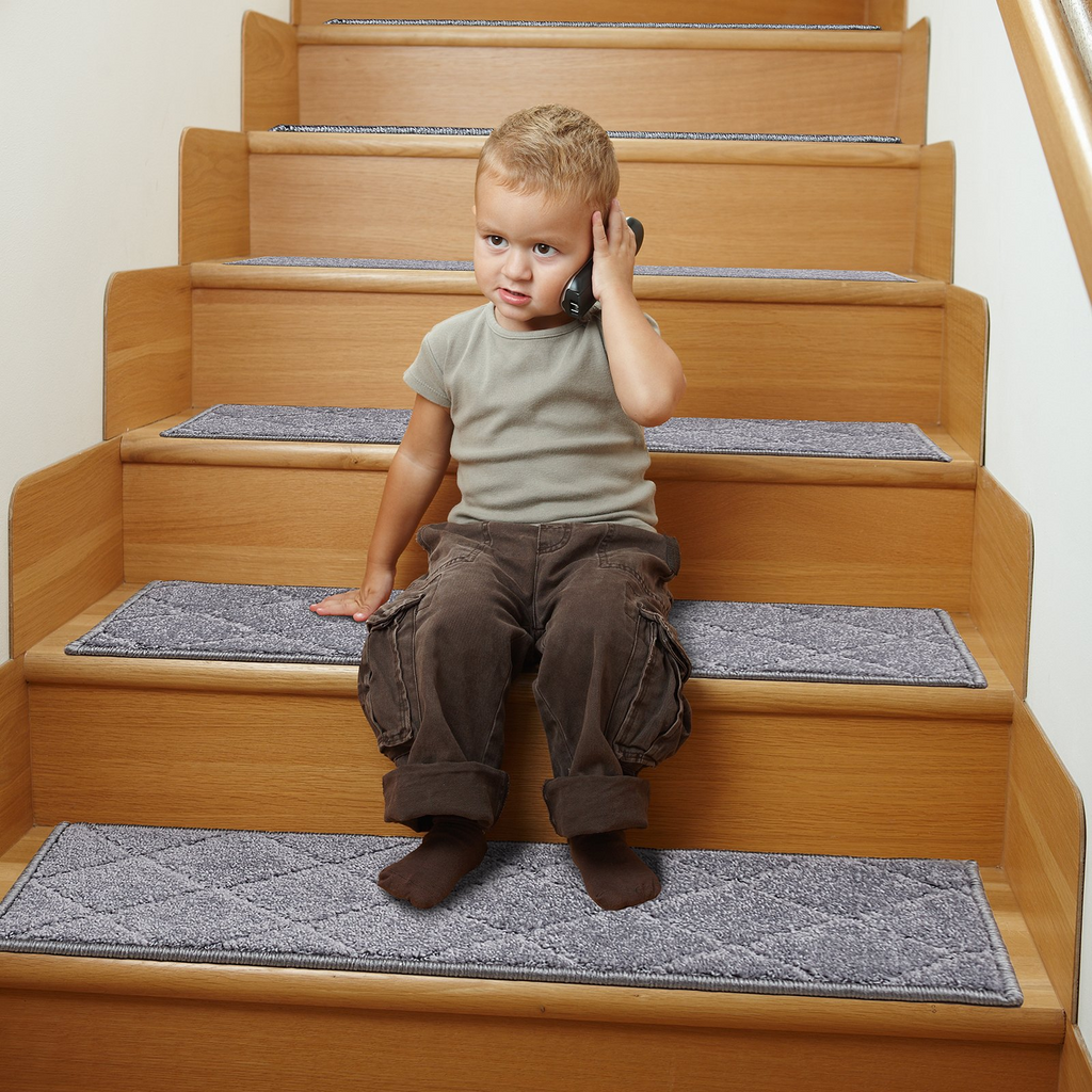 VEVOR - Alfombra antideslizante para escaleras de 23 x 71 cm para interiores