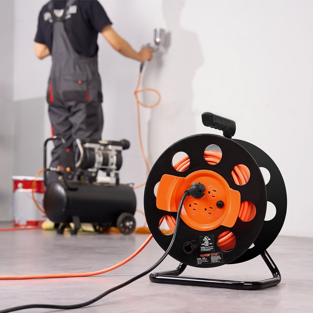 VEVOR - Carrete de cable de extensión de 100 pies con 4 tomas de corriente y cubierta antipolvo cable de alimentación SJTOW de 12 AWG